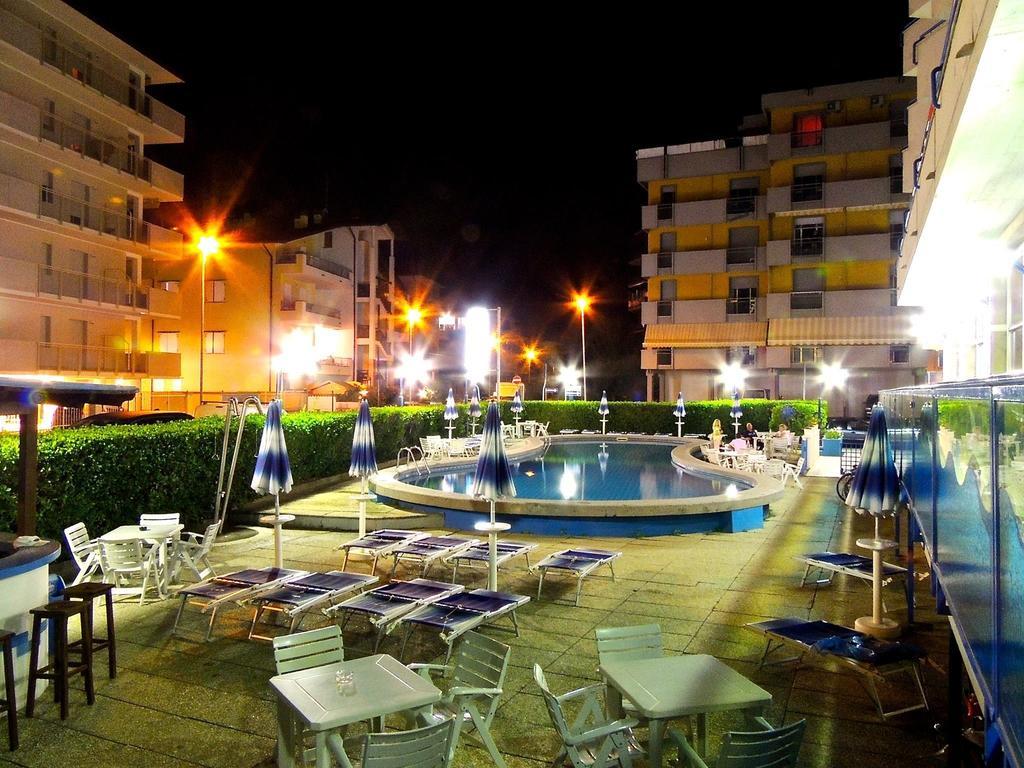 Hotel Concord Lido Di Savio Εξωτερικό φωτογραφία